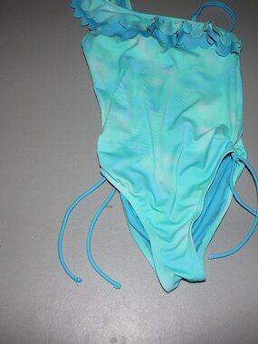 Blue & Gree q1 Pcs Justice Swimsuit Size 7